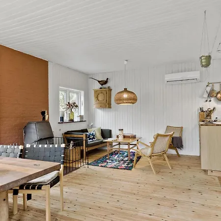 3 Bedroom Awesome In Frederiksværk