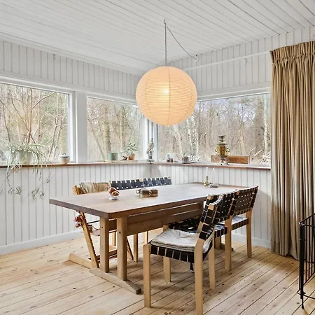 Holiday home 3 Bedroom Awesome In Frederiksvaerk